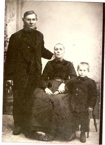 Gerrit Wessels, Marchje Schepers en hun zoon Albertus Wessels